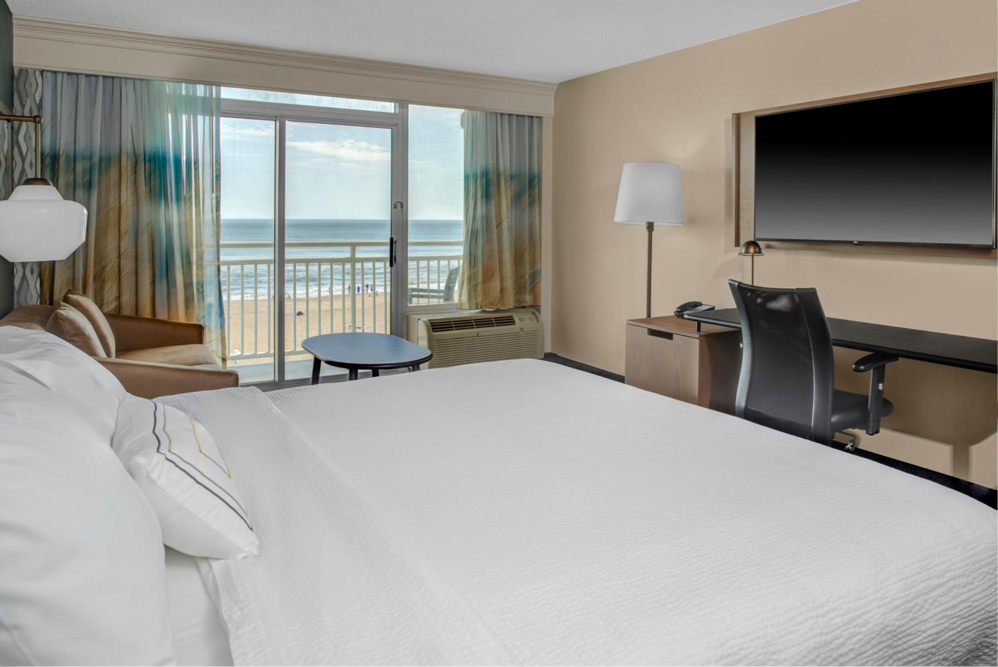Fairfield Inn & Suites By Marriott Virginia Beach Oceanfront Екстериор снимка