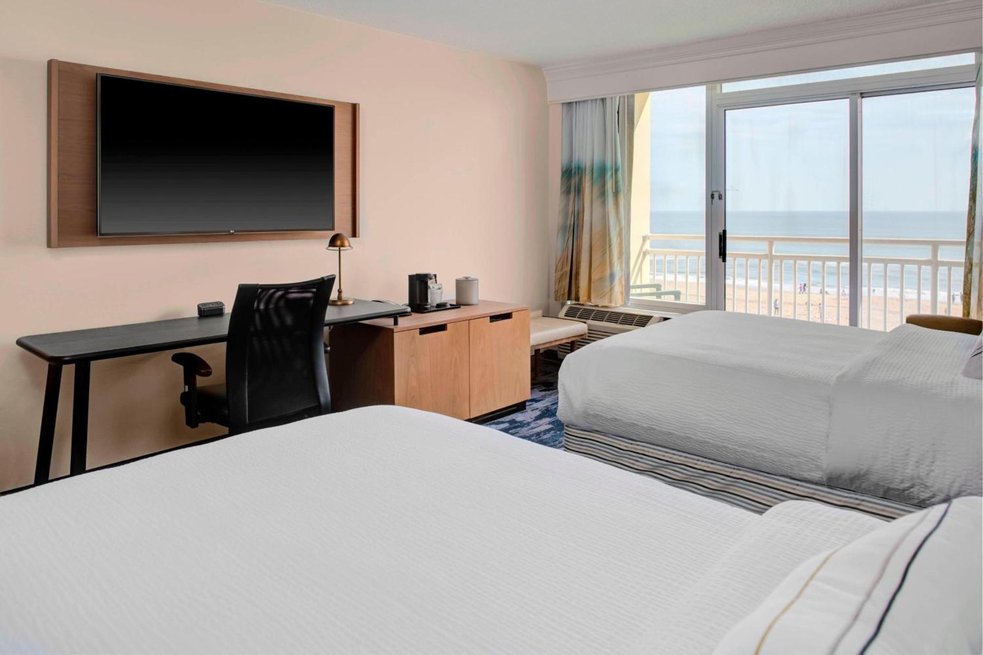 Fairfield Inn & Suites By Marriott Virginia Beach Oceanfront Екстериор снимка