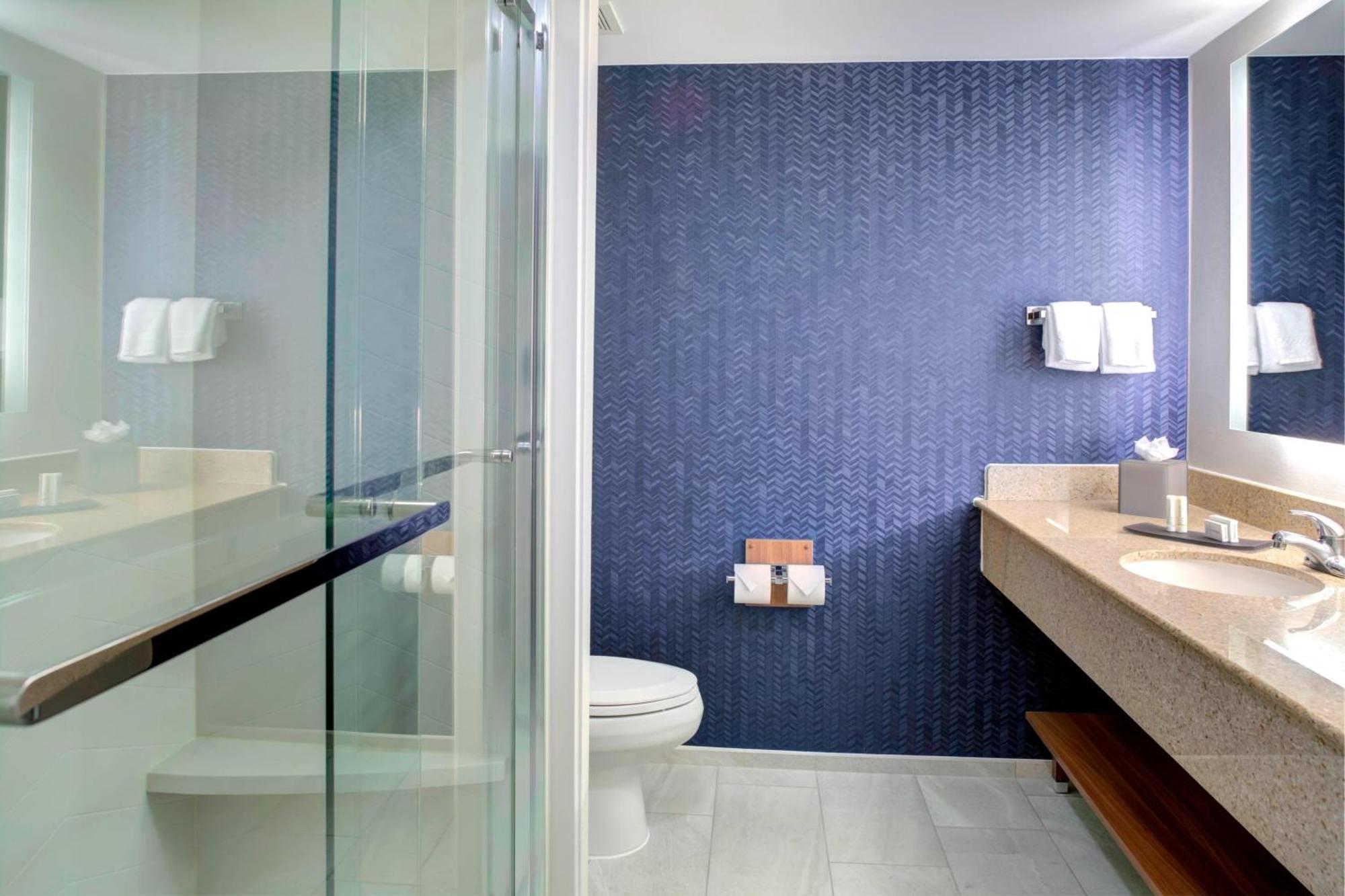 Fairfield Inn & Suites By Marriott Virginia Beach Oceanfront Екстериор снимка